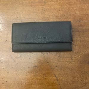 Nina Ricci black leather wallet